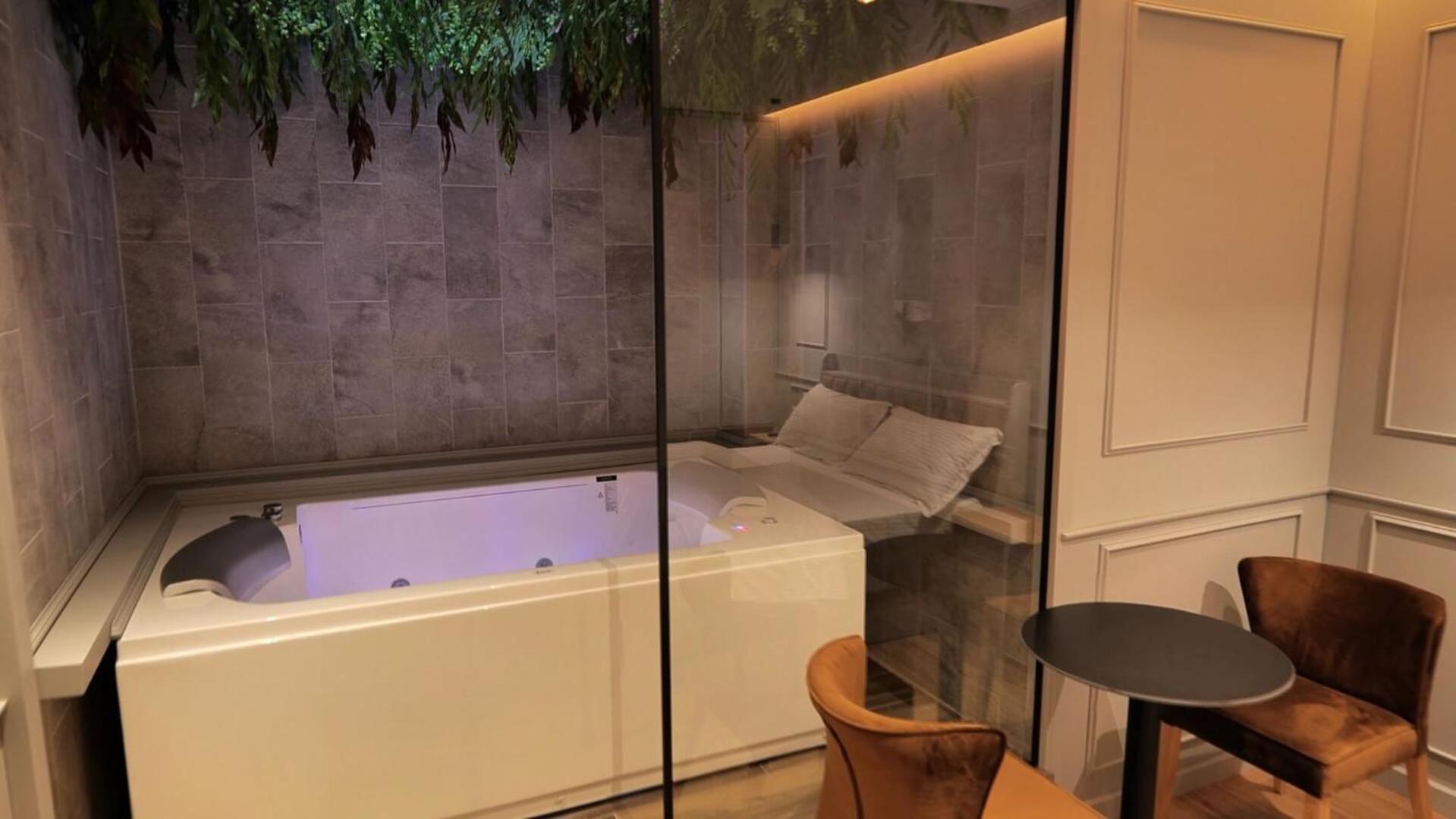 Dream Place Hotel Kamëz エクステリア 写真